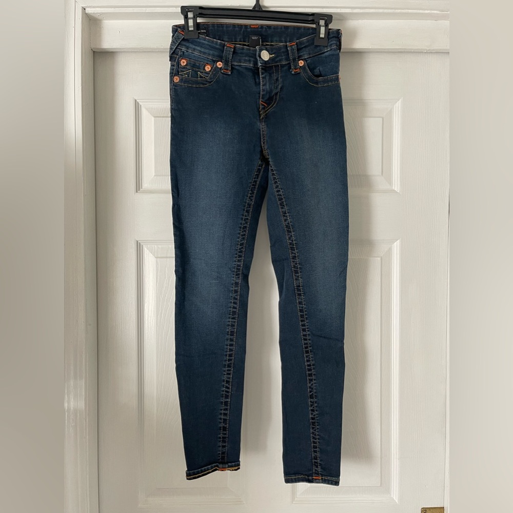 True Religion Mid Rise Super Skinny Halle Size 28